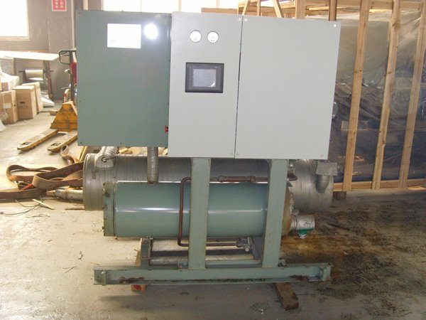 集美酒店中央空调不停机清洗方法介绍